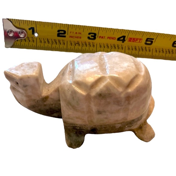 Soapstone Carved Turtle - Picture 1 of 2